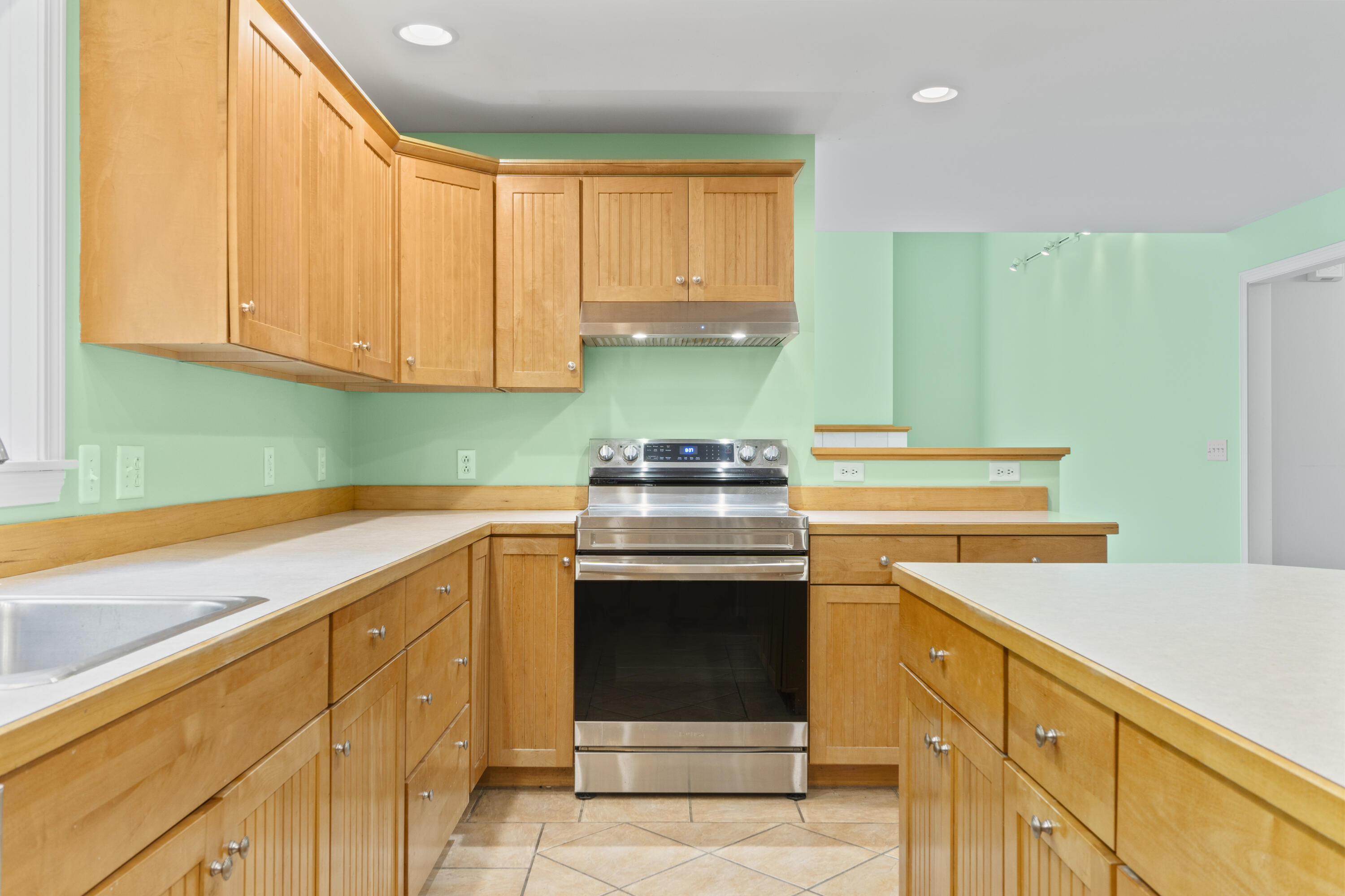 3 Brian Drive Brunswick ME 04011