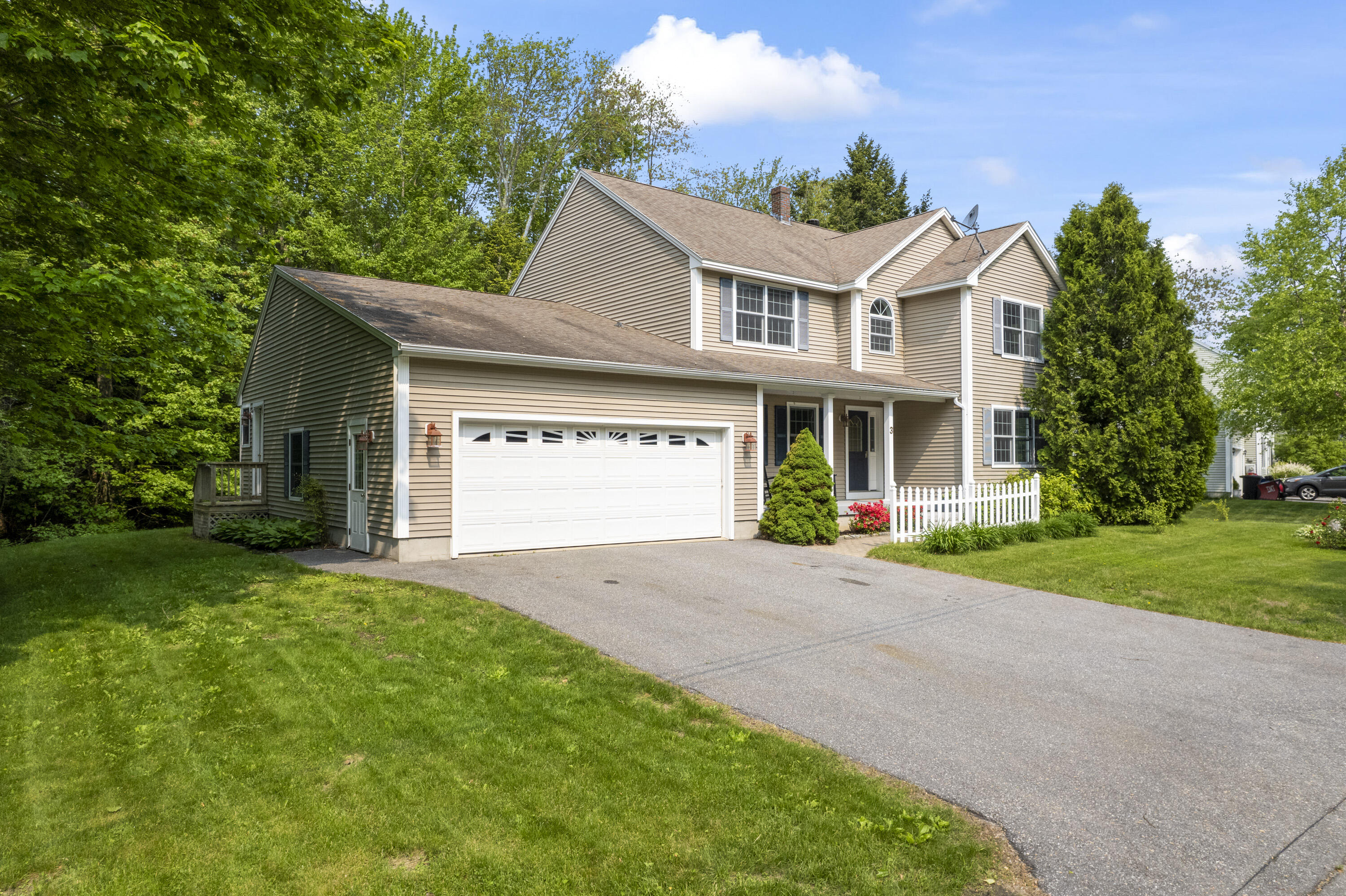 3 Brian Drive Brunswick ME 04011