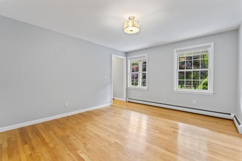 3 Brian Drive Brunswick ME 04011