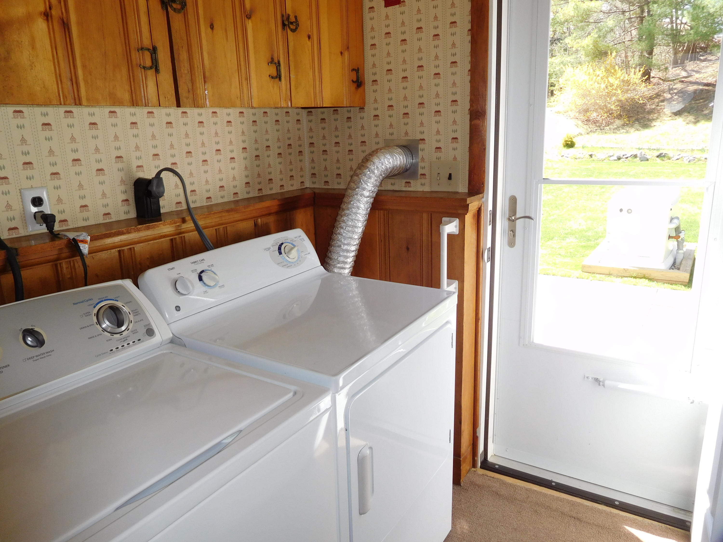 53 Brooks Avenue Lewiston ME 04240