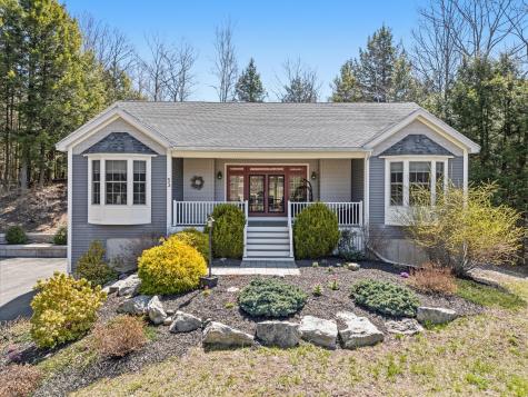 53 Stag Hollow Greene ME 04236