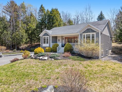 53 Stag Hollow Greene ME 04236