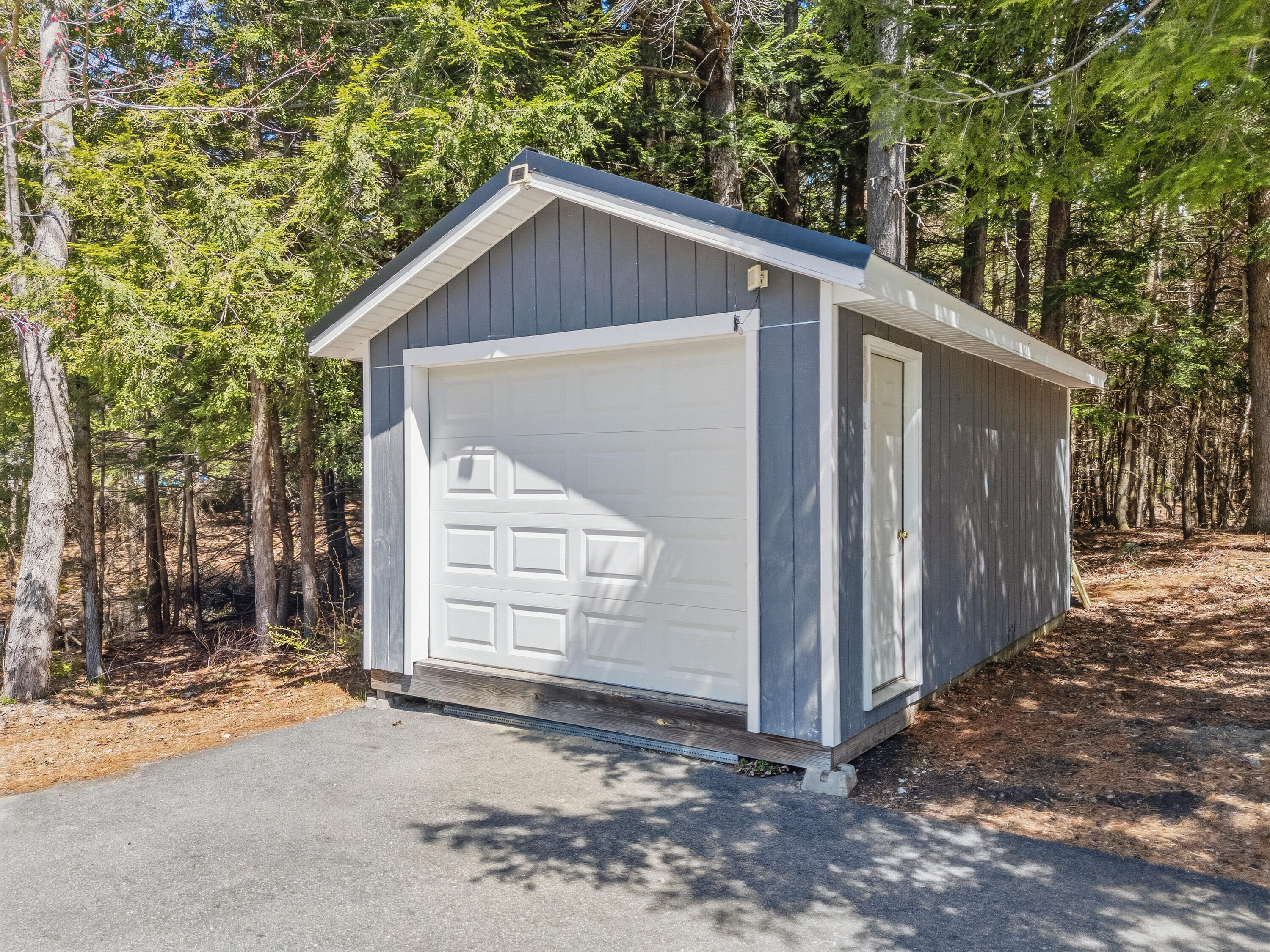 53 Stag Hollow Greene ME 04236
