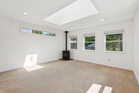 30 Farm Hill Road Cape Elizabeth ME 04107