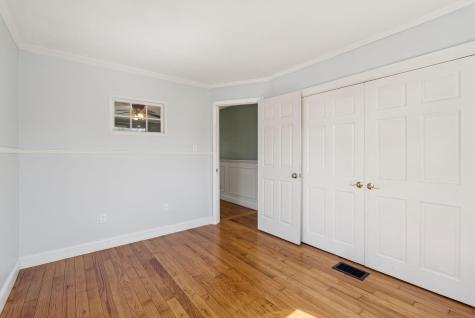 30 Farm Hill Road Cape Elizabeth ME 04107