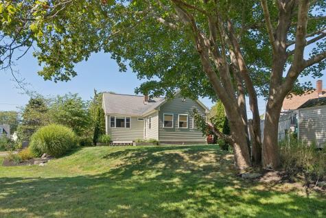 30 Farm Hill Road Cape Elizabeth ME 04107