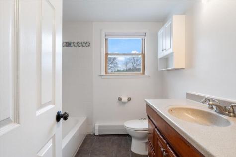 4 Buttonwood Road South Berwick ME 03908