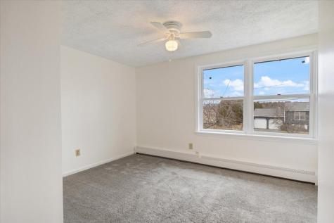 4 Buttonwood Road South Berwick ME 03908