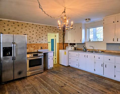 11 Pleasant Street Phillips ME 04966