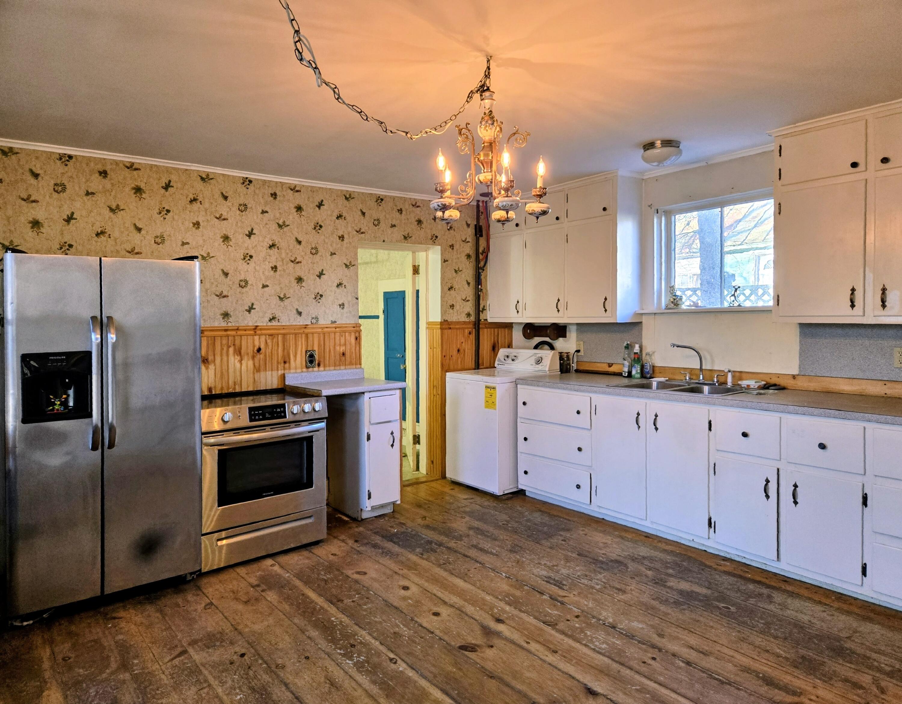 11 Pleasant Street Phillips ME 04966