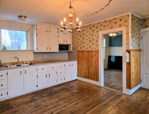 11 Pleasant Street Phillips ME 04966