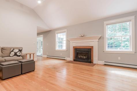 8 Terison Drive Falmouth ME 04105