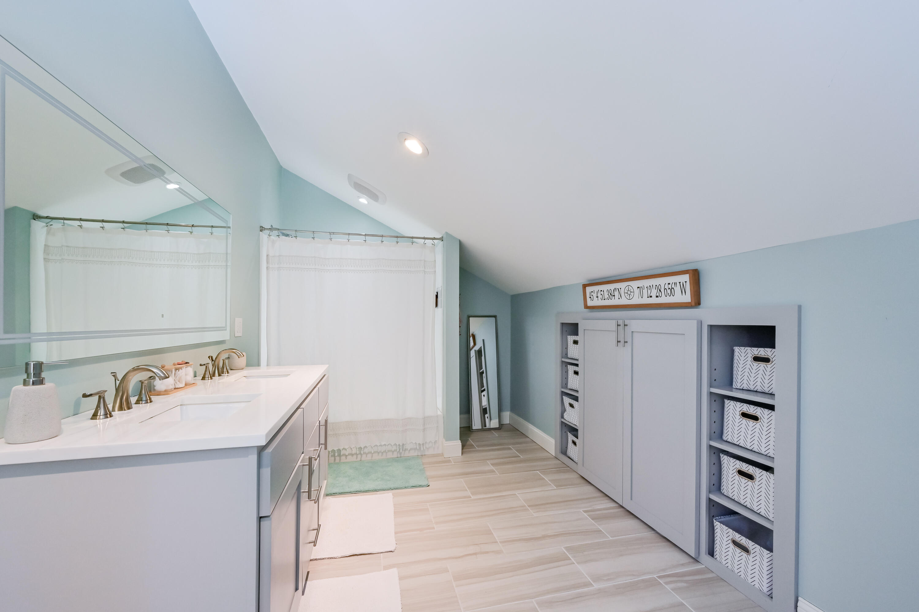 1006 Red Stallion Drive Carrabassett Valley ME 04947