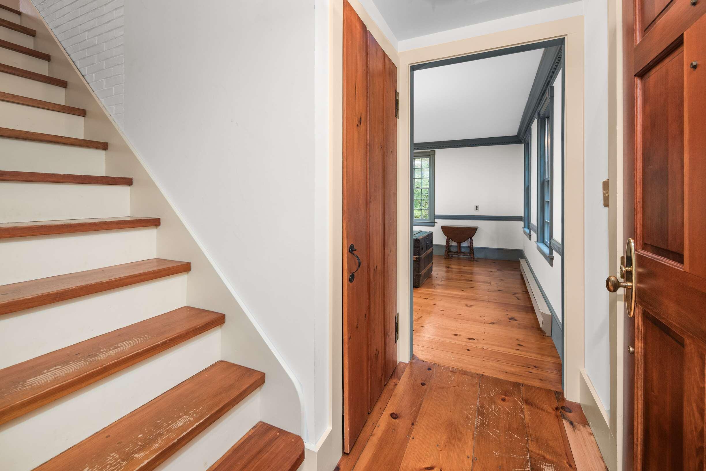 147 River Road York ME 03902