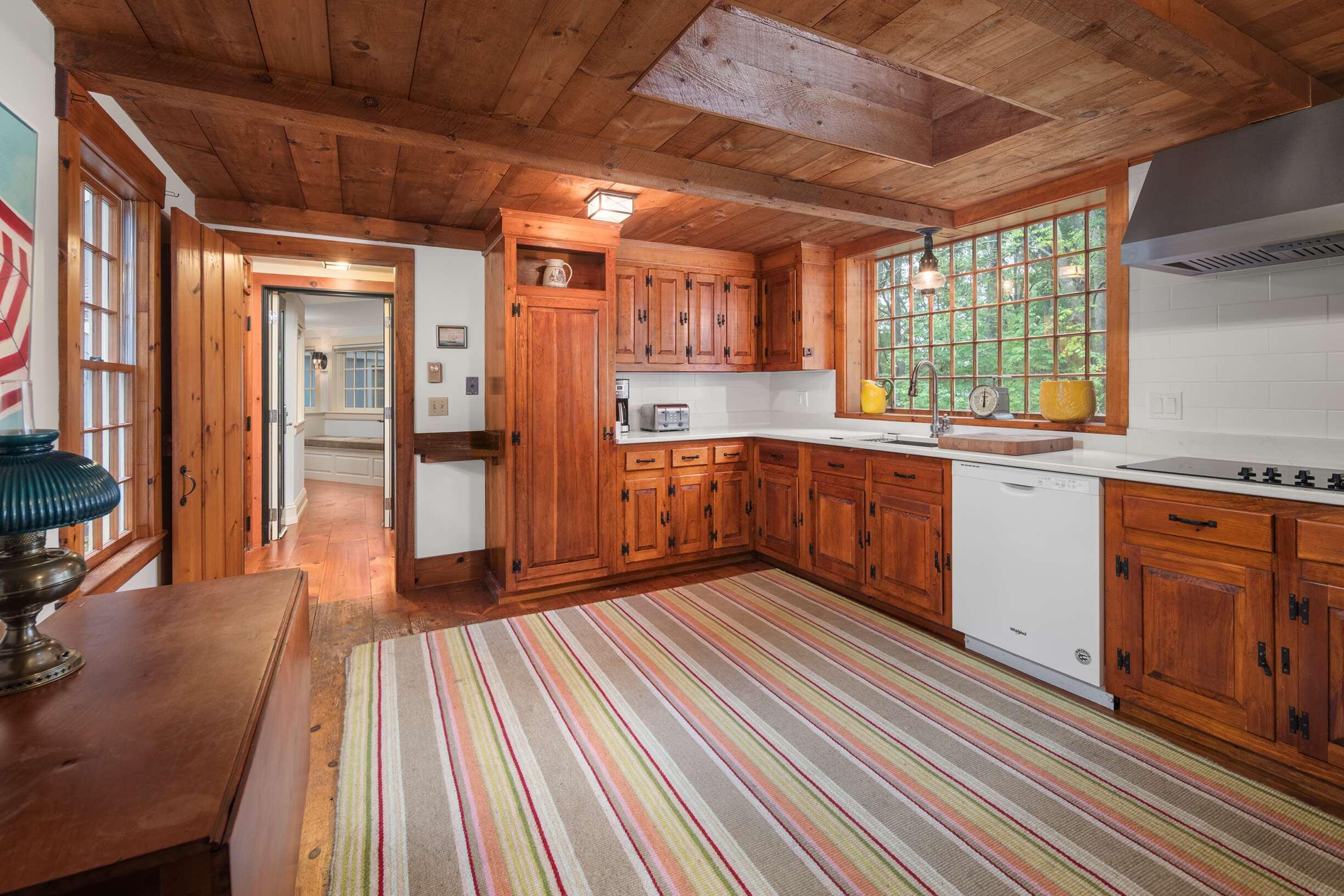 147 River Road York ME 03902