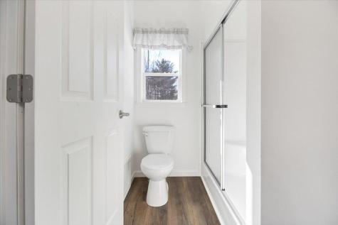 24 Freedom Lane Norway ME 04270