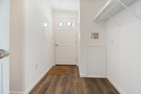 24 Freedom Lane Norway ME 04270