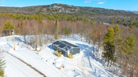 24 Freedom Lane Norway ME 04270