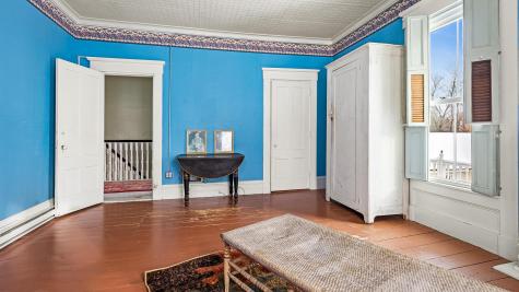 861 W Main Street Dover-foxcroft ME 04426