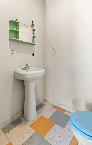 861 W Main Street Dover-foxcroft ME 04426