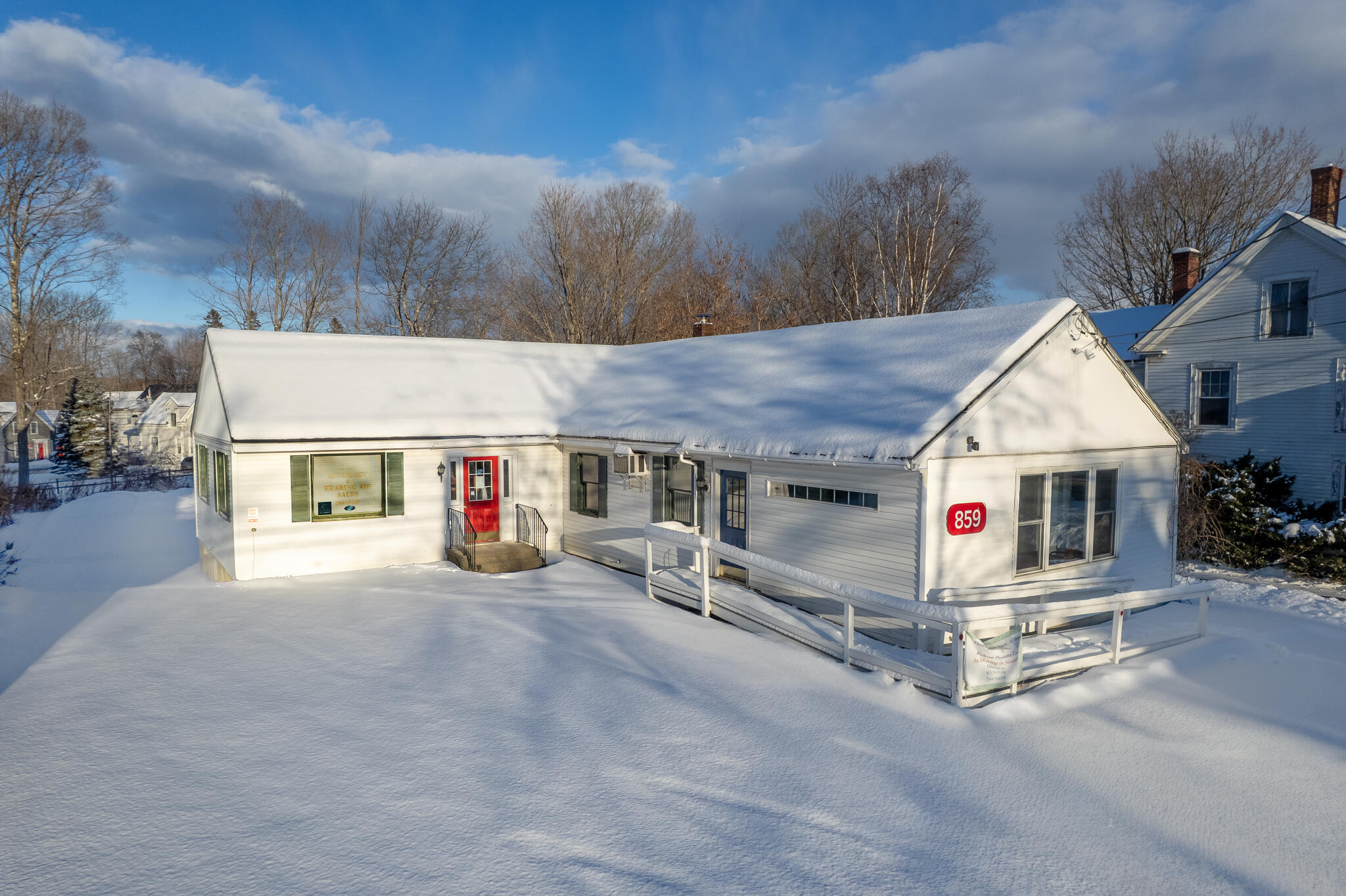 861 W Main Street Dover-foxcroft ME 04426