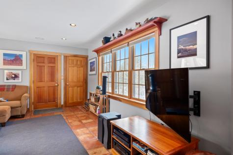 63 Raccoon Cushing ME 04563