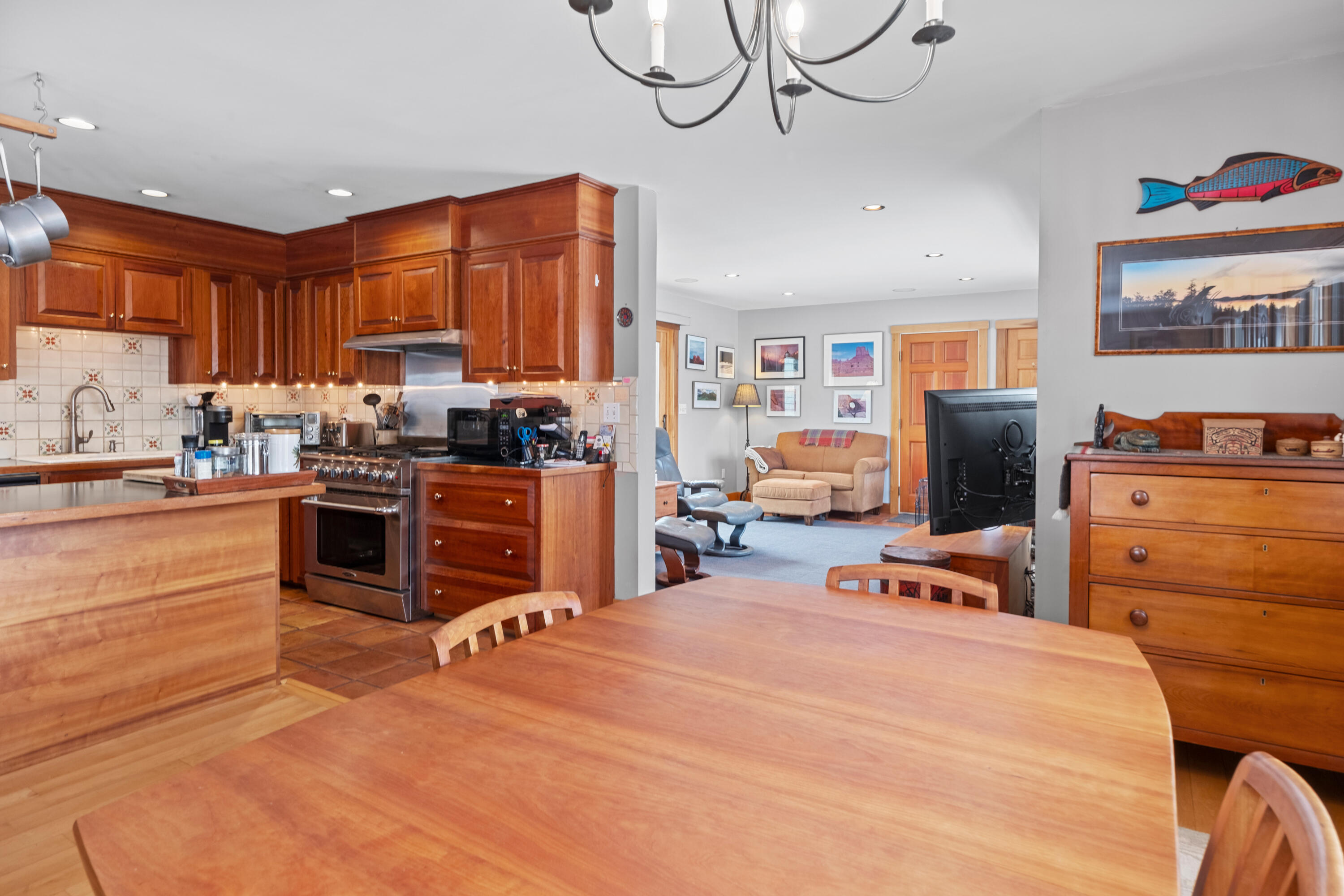 63 Raccoon Cushing ME 04563