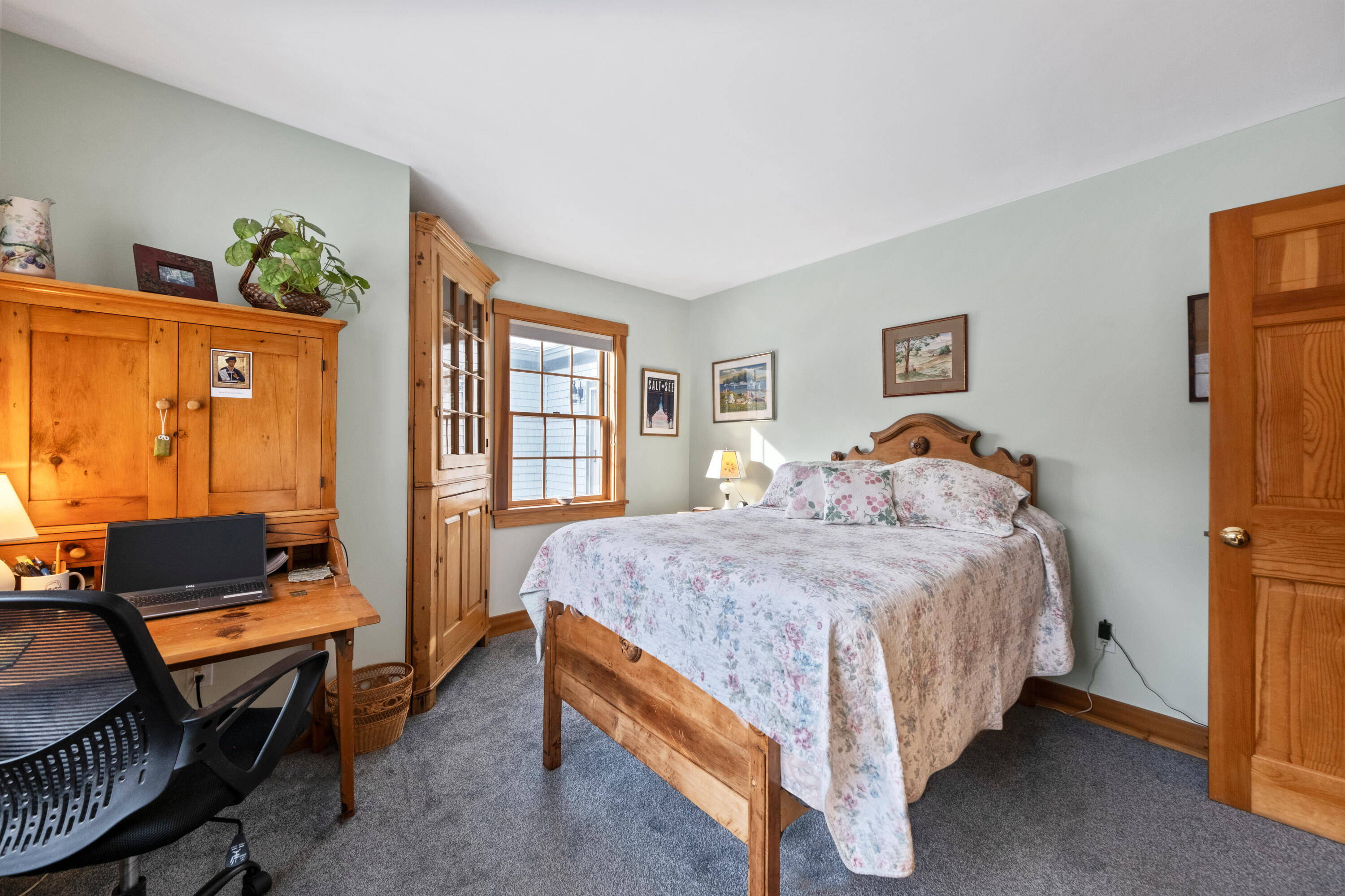 63 Raccoon Cushing ME 04563