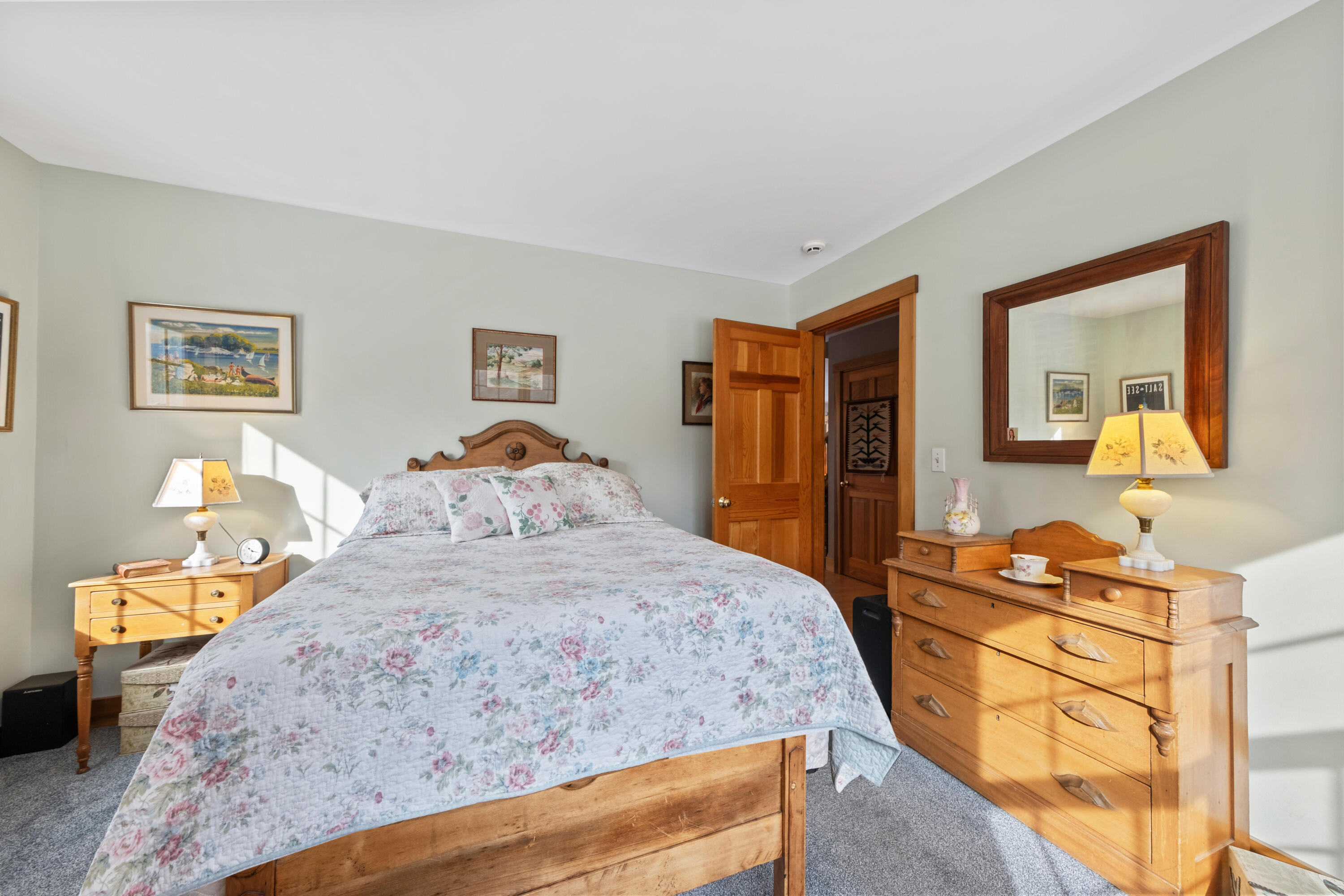 63 Raccoon Cushing ME 04563