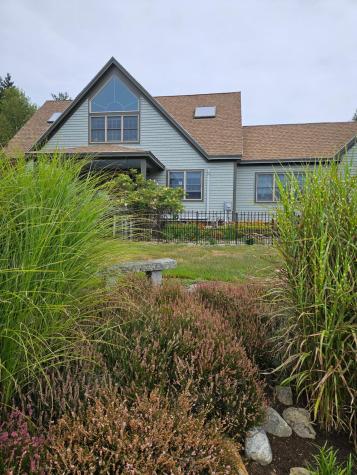 63 Raccoon Cushing ME 04563