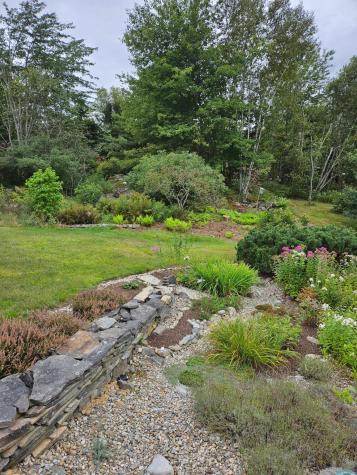 63 Raccoon Cushing ME 04563