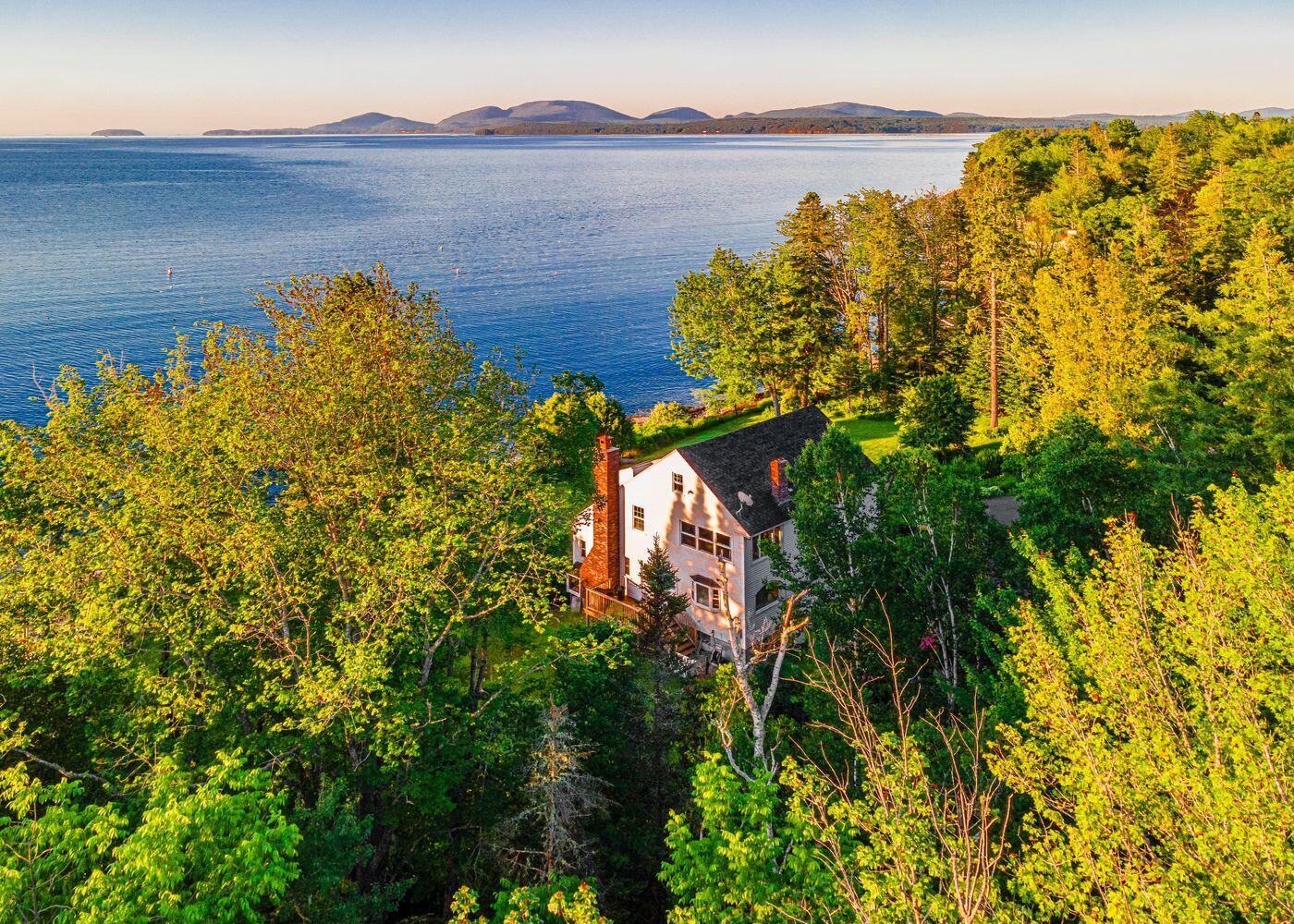 11 Ocean Bridge Boulevard Lamoine ME 04605