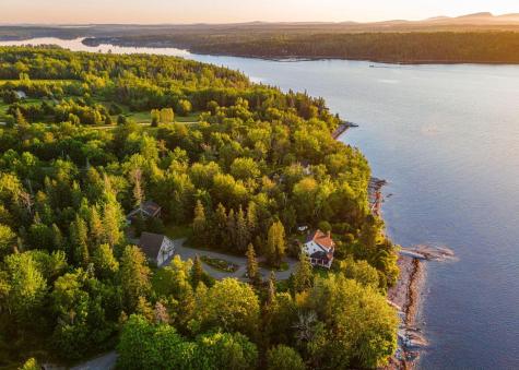 11 Ocean Bridge Boulevard Lamoine ME 04605