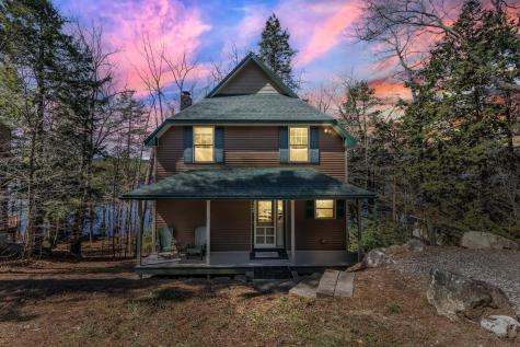 143 Beach Road Naples ME 04055