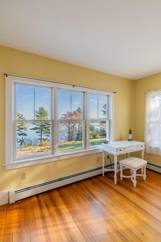 52 Knubble Road Georgetown ME 04548