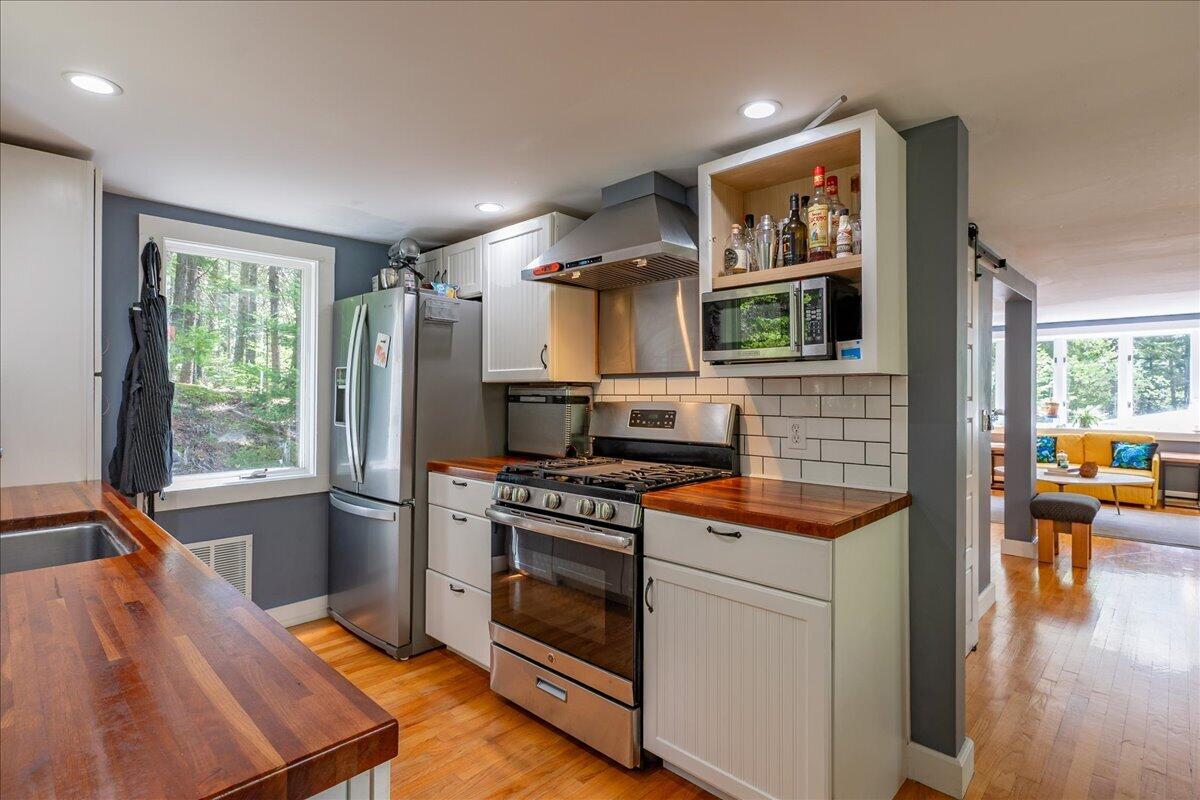 4 Stone Drive Northport ME 04849