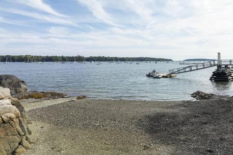 46 Blackstone Club Road Brunswick ME 04011