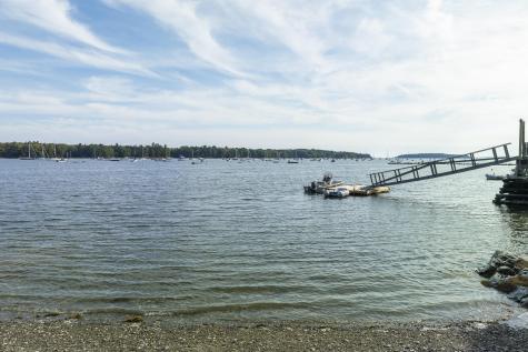 46 Blackstone Club Road Brunswick ME 04011