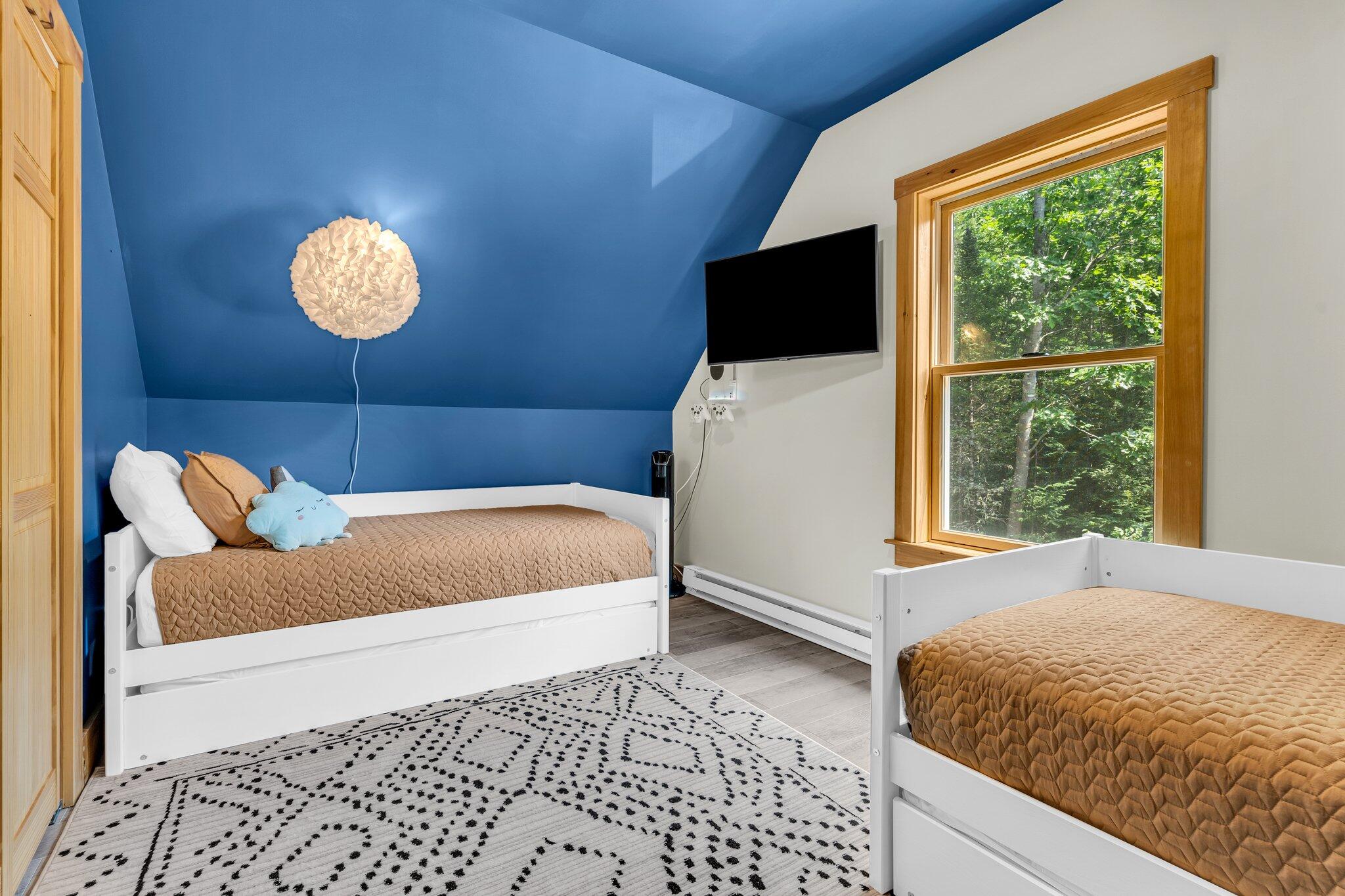 19 River Glen Road Bethel ME 04217