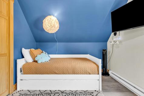 19 River Glen Road Bethel ME 04217