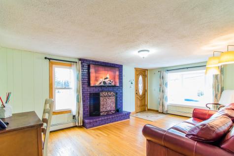 69 Pond Road Lewiston ME 04240