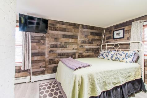 69 Pond Road Lewiston ME 04240