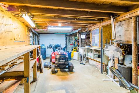69 Pond Road Lewiston ME 04240