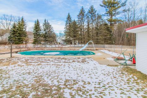 69 Pond Road Lewiston ME 04240