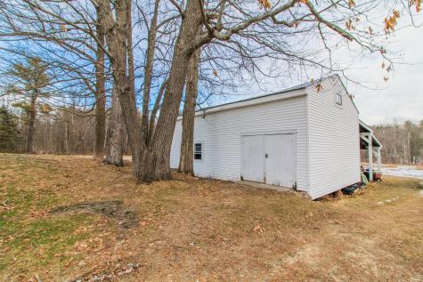 69 Pond Road Lewiston ME 04240