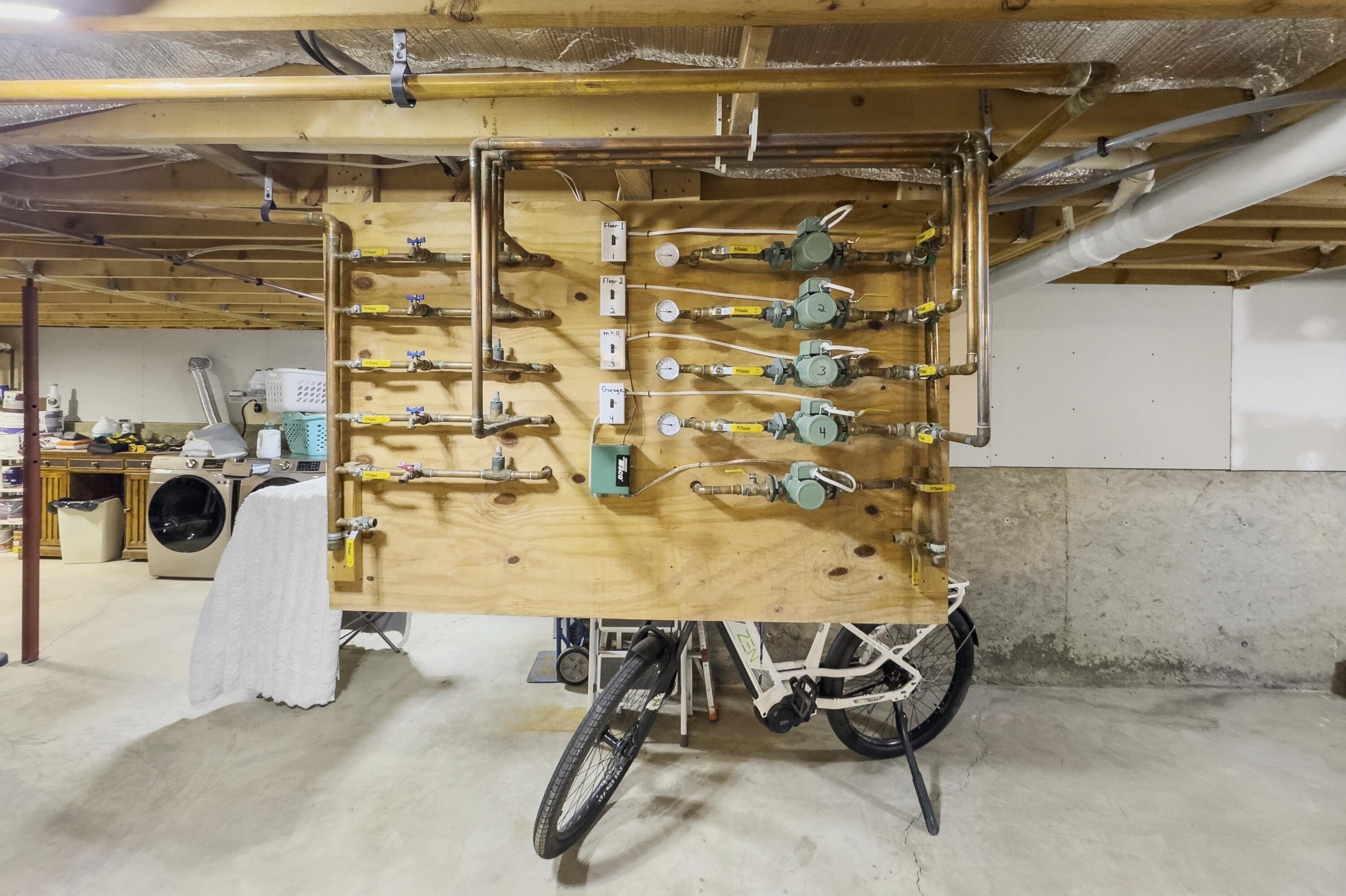 36 Bobolink Lane Thomaston ME 04861