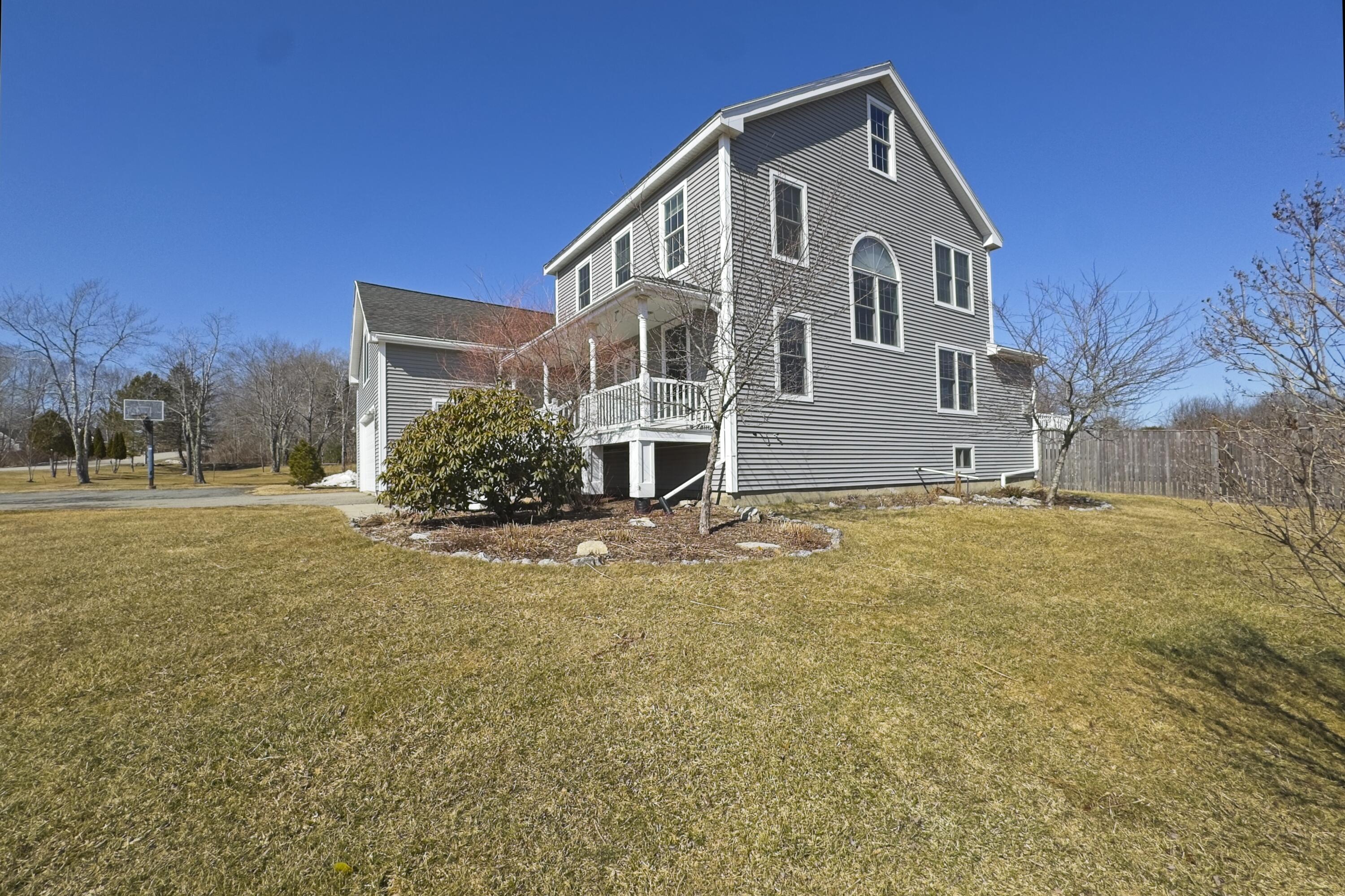 36 Bobolink Lane Thomaston ME 04861