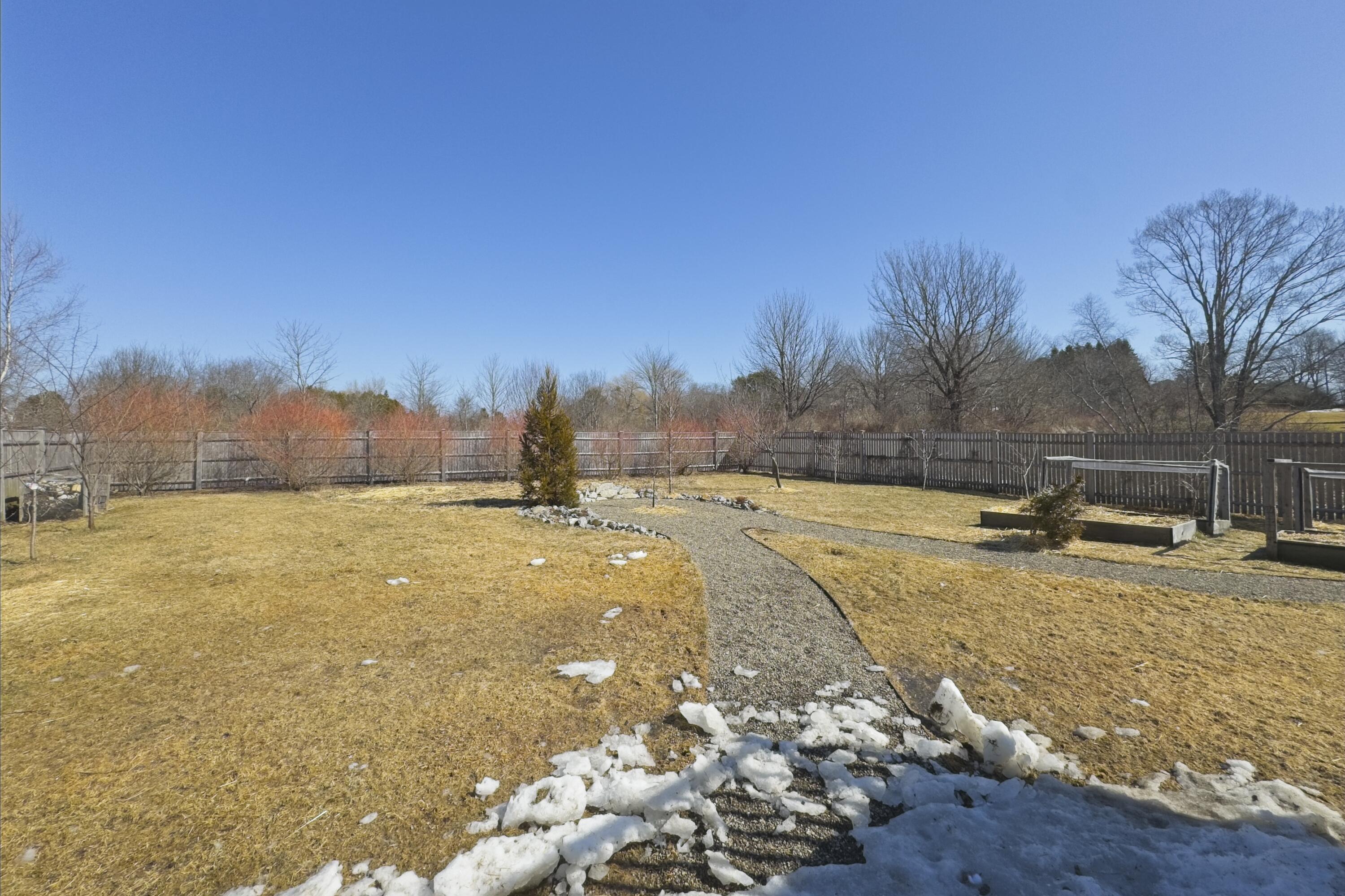 36 Bobolink Lane Thomaston ME 04861