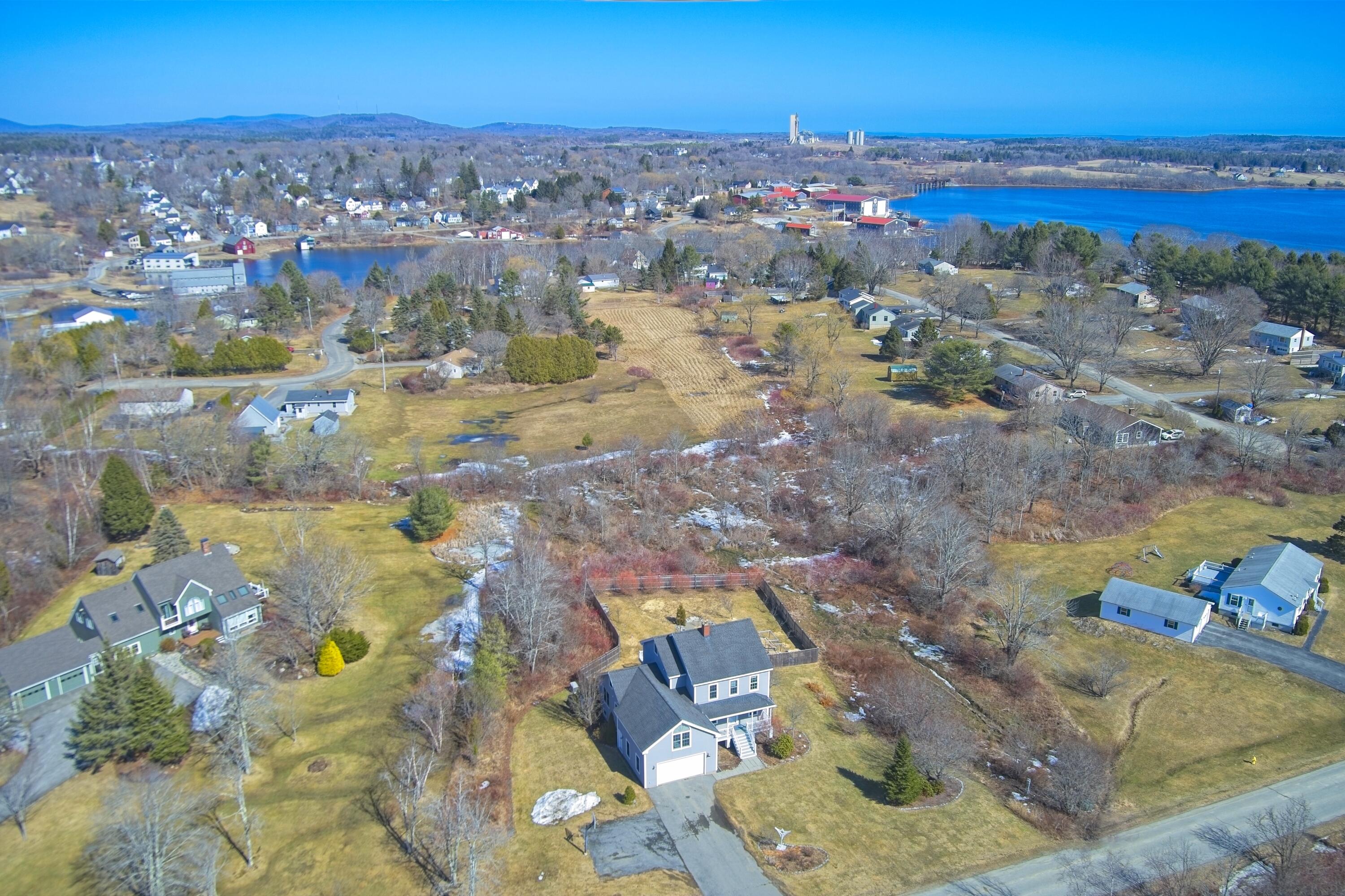 36 Bobolink Lane Thomaston ME 04861