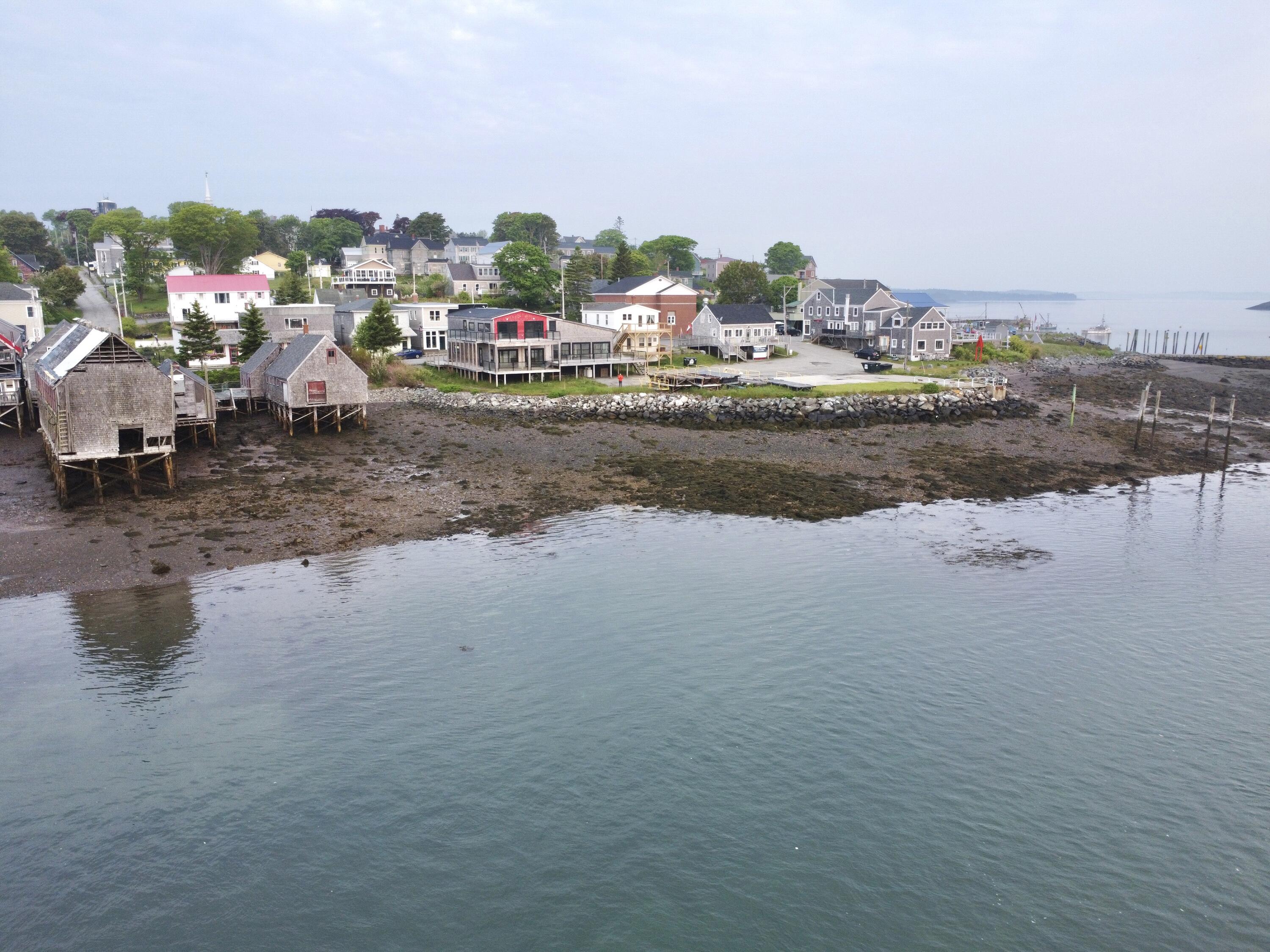 32 Water Street Lubec ME 04652